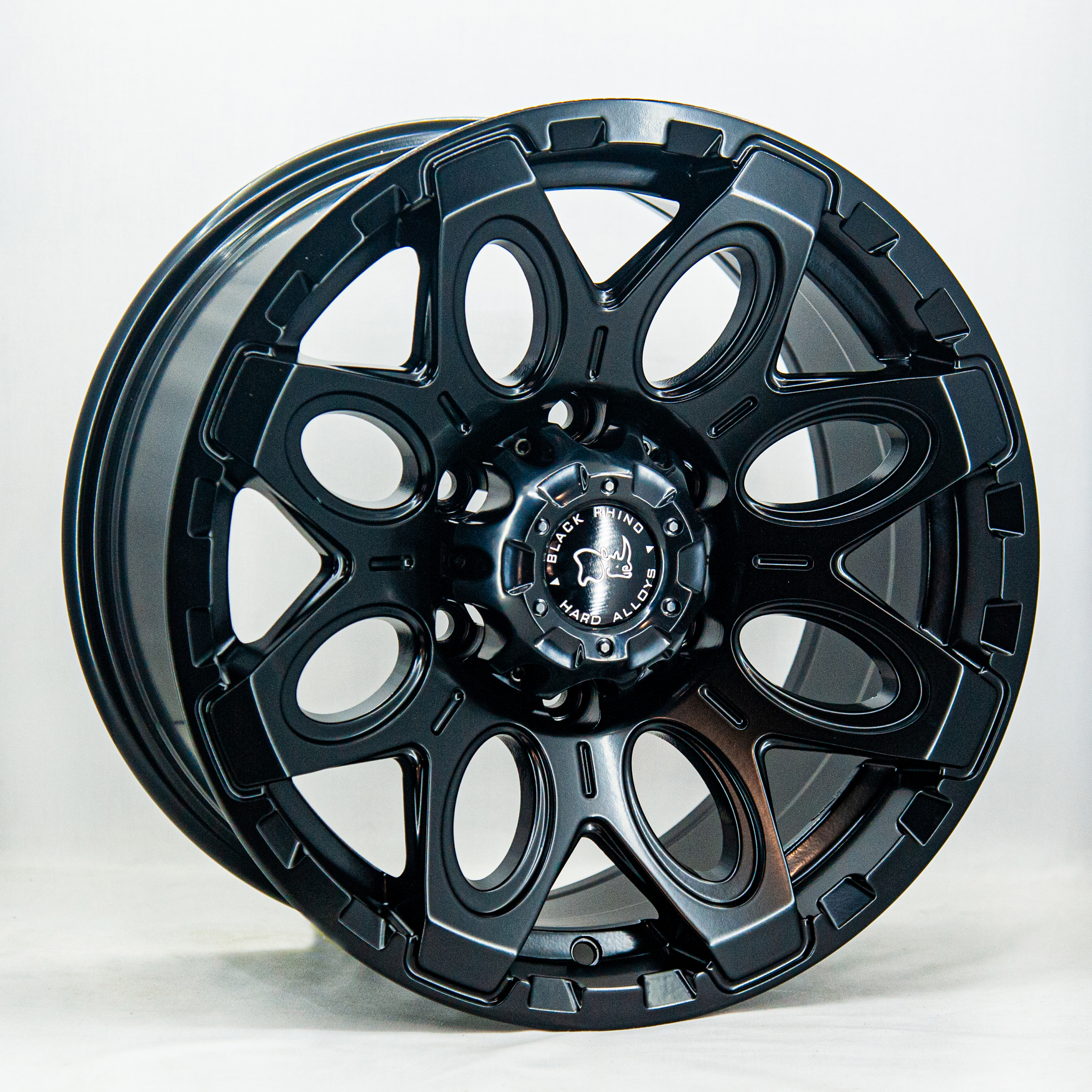 Gt 8004 8x16 6x139.7 ET10 DIA 110.1 Matt Black