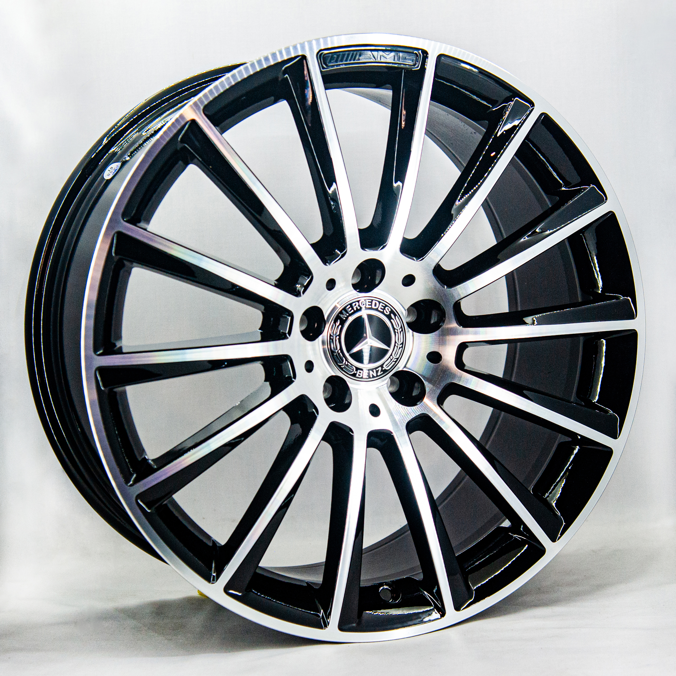 Mercedes GT DIM029 9.5x19 5x112 ET43.5 DIA 66.56 BMF