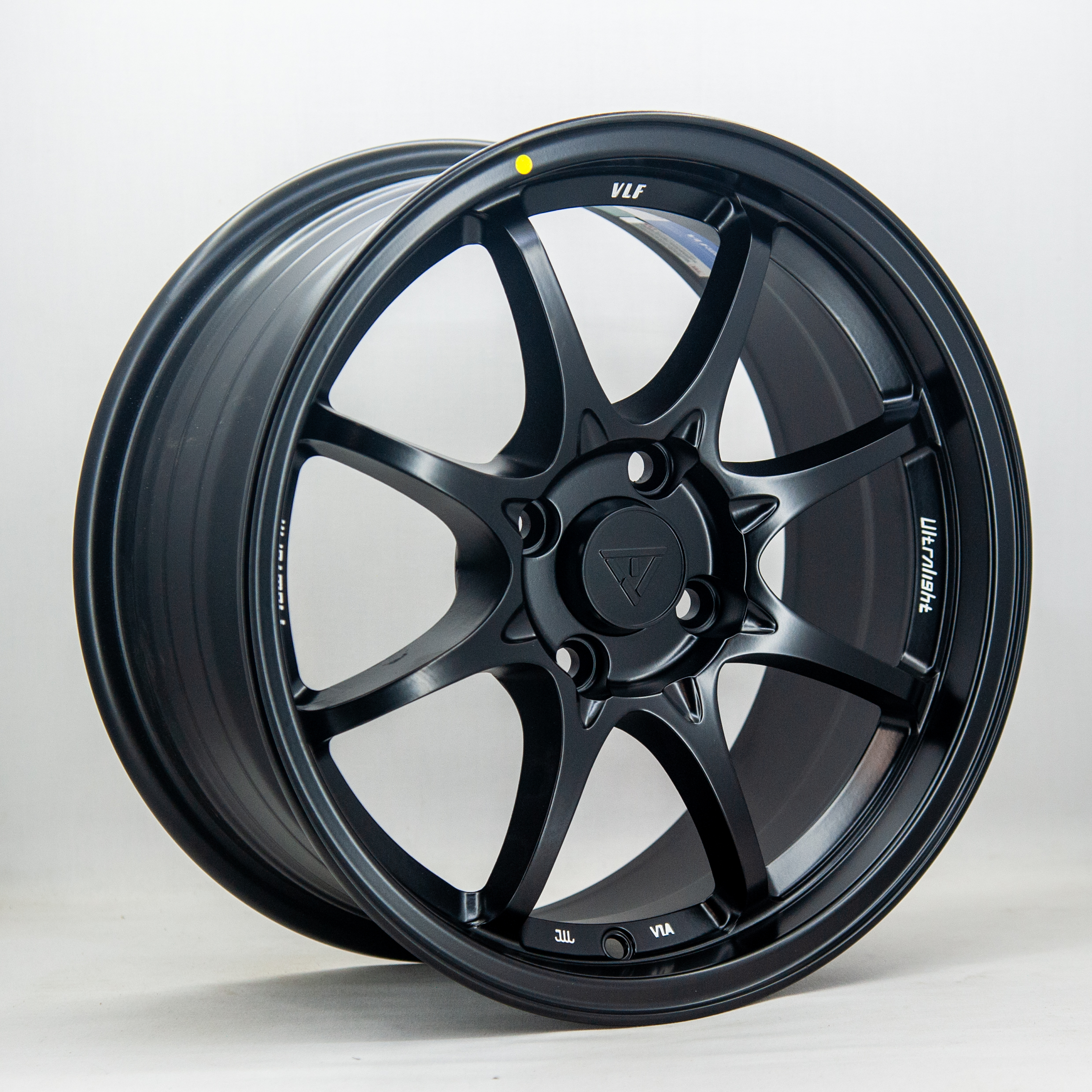 Vlf -C02 7x15 4x100 ET32 DIA 73.1 Matt Black